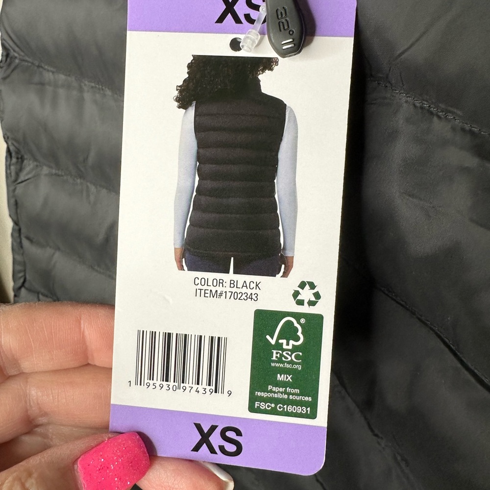 32 Degrees Black Puffer Vest XS - Picture 3 of 3